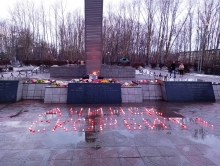 Ачинский благочинный возложил цветы в память о жертвах террористического акта в Красногорске 4