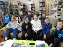 Ученикам Сучковской школы рассказали об истории Большеулуйского района и пригласили в храм 4