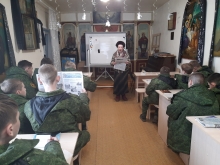 Ачинские кадеты посетили православную библиотеку 1