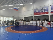 Священник напутствовал участников турнира по рукопашному бою
